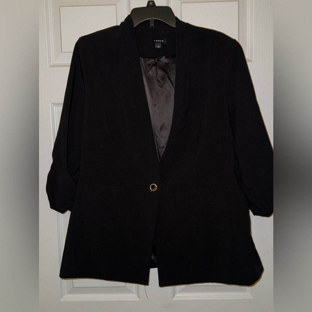 Torrid Black Blazer size 1